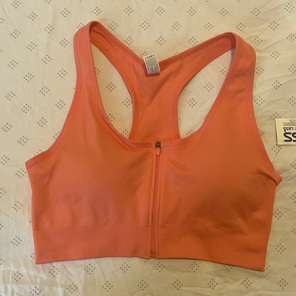 NWT Sports bra Xl